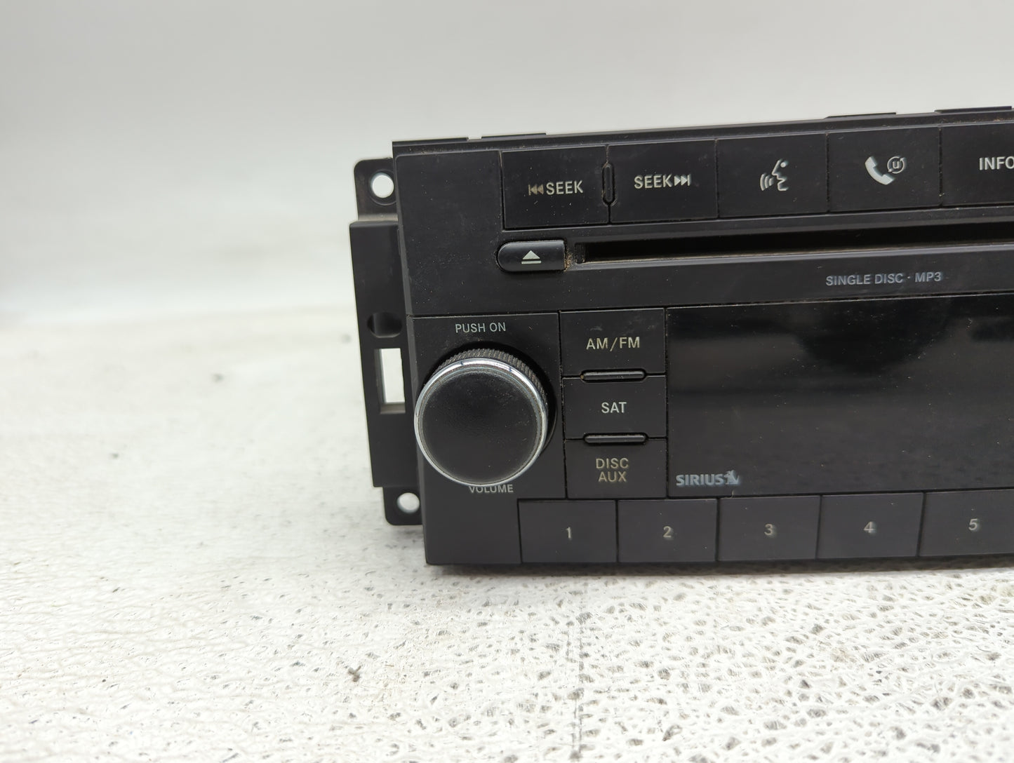 2009 Dodge Nitro Radio AM FM Cd Player Receiver Replacement P/N:P68021163AD Fits OEM Used Auto Parts - Oemusedautoparts1.com