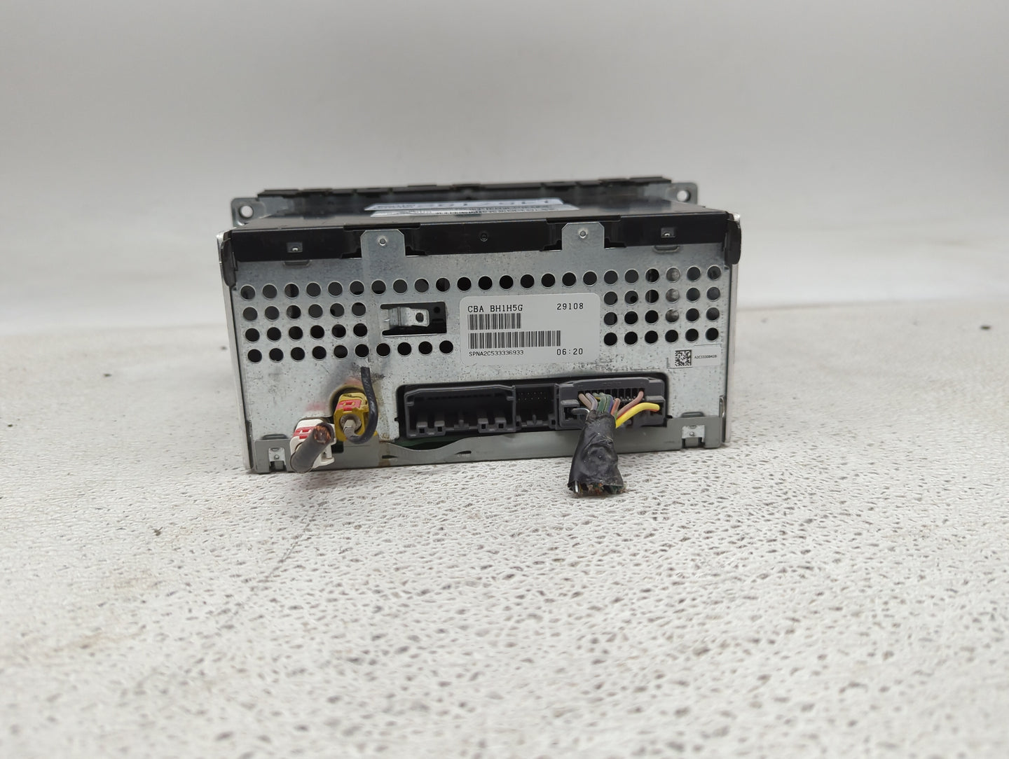 2009 Dodge Nitro Radio AM FM Cd Player Receiver Replacement P/N:P68021163AD Fits OEM Used Auto Parts - Oemusedautoparts1.com
