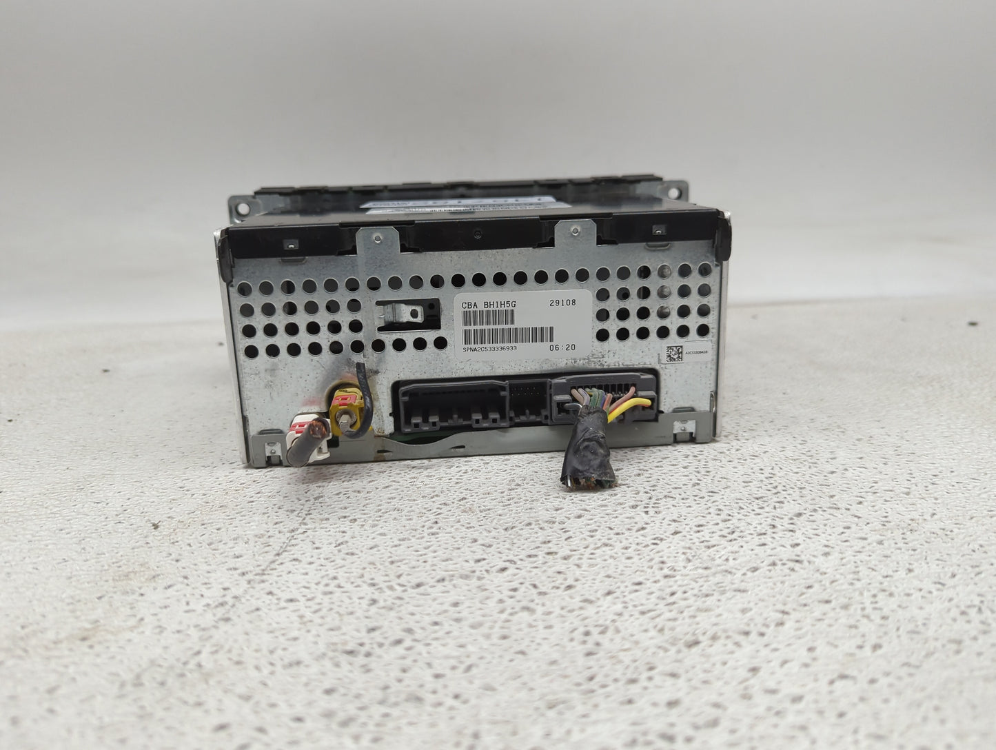 2009 Dodge Nitro Radio AM FM Cd Player Receiver Replacement P/N:P68021163AD Fits OEM Used Auto Parts - Oemusedautoparts1.com