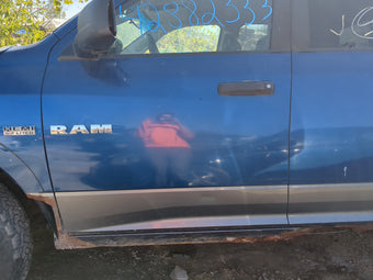 compare product Dodge Ram 1500 Driver Front Door Oem 1192354