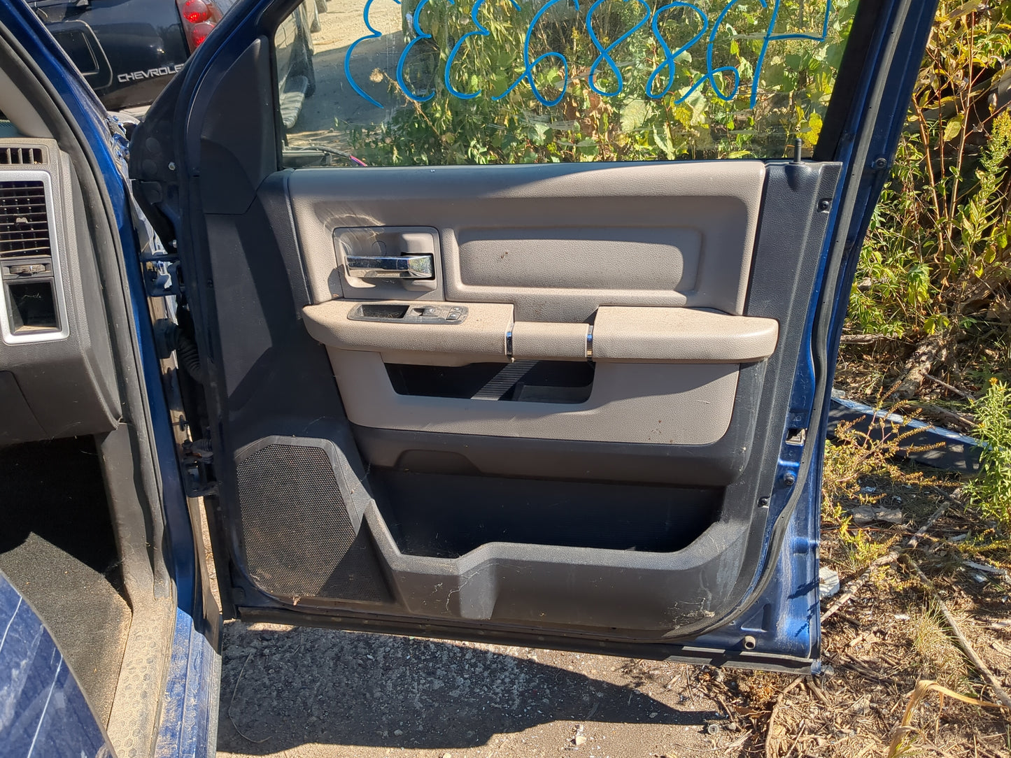 2009 Dodge Ram 1500 Front Right Passenger Interior Door Panel Trim - Oemusedautoparts1.com