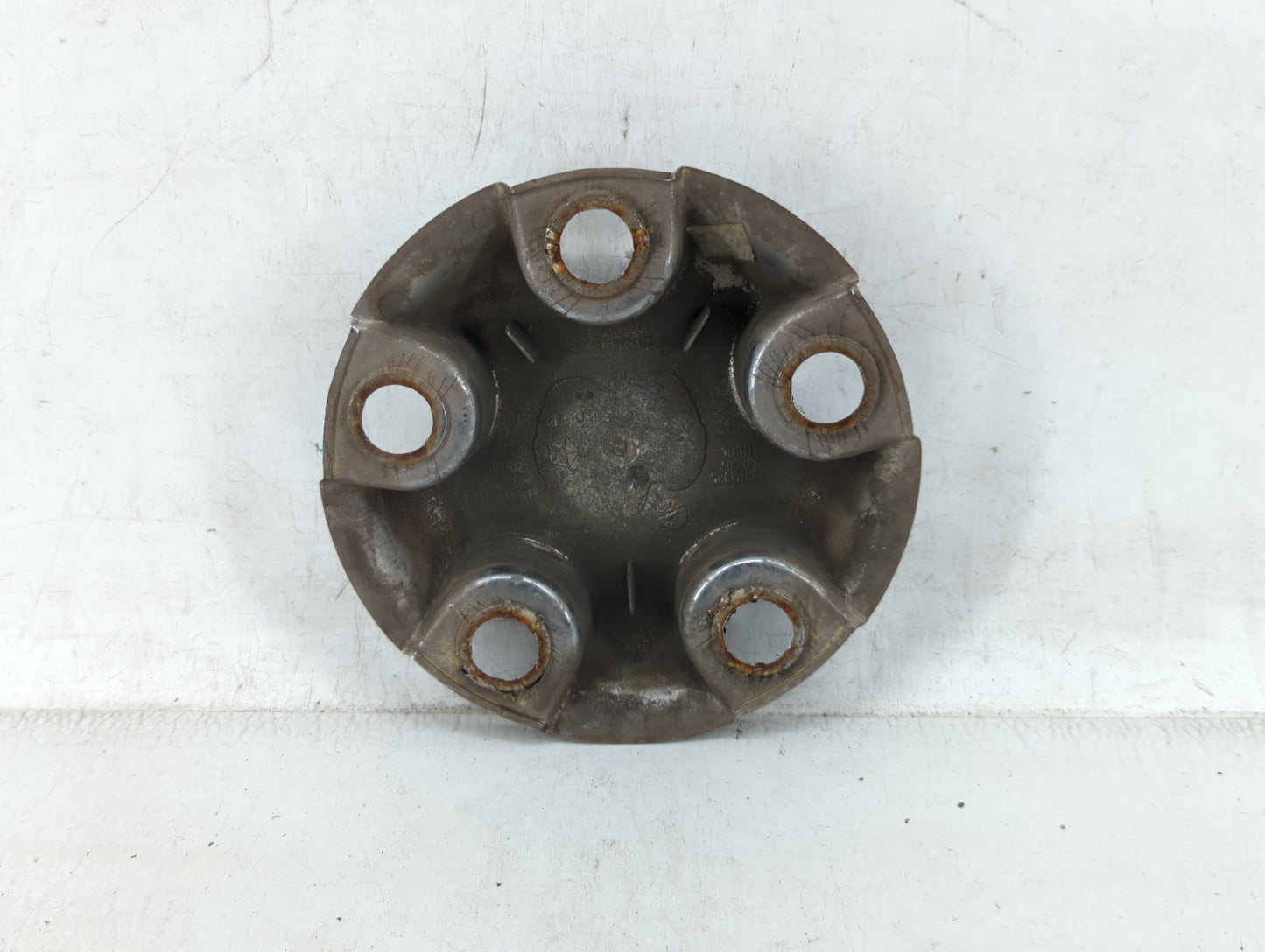 2009 Dodge Ram 1500 Rim Wheel Center Cap Silver - Oemusedautoparts1.com