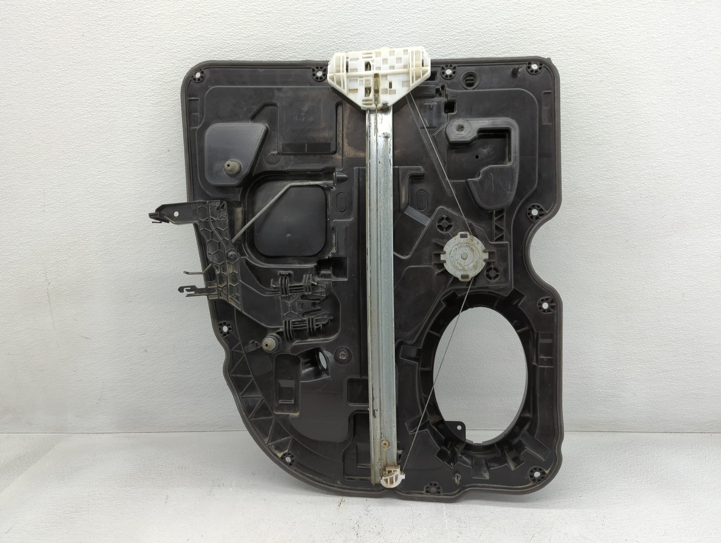 2009 Dodge Ram 1500 Used Window Regulator Right Passenger Rear Black - Oemusedautoparts1.com