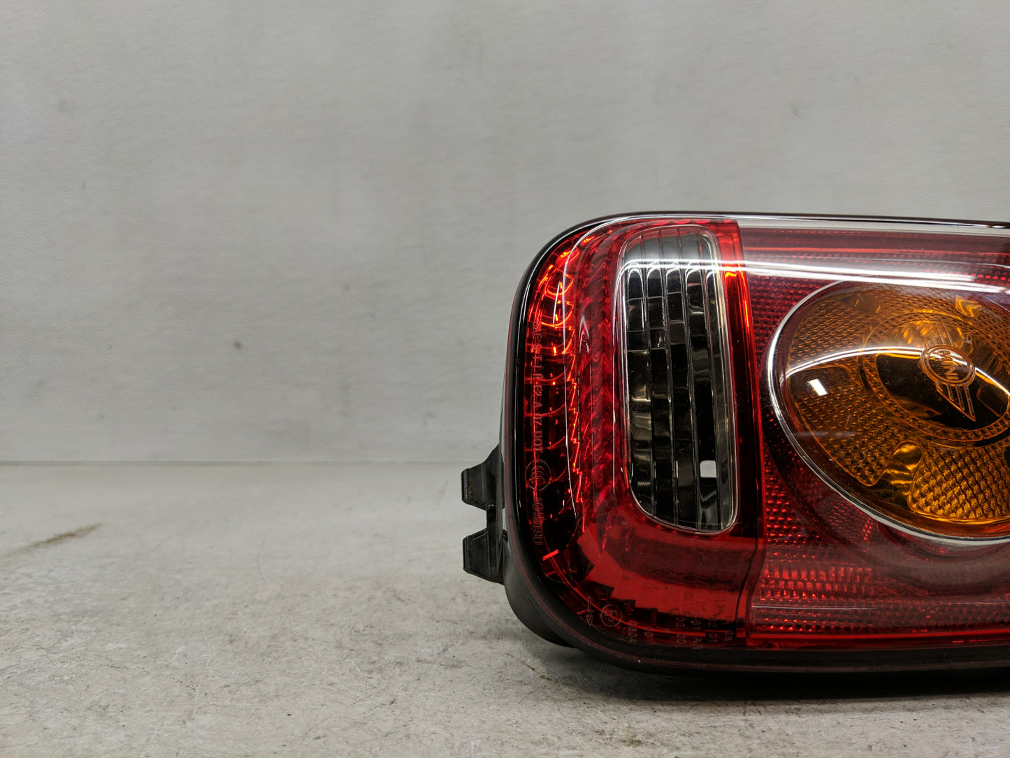 2009 Ford Club Tail Light Assembly Passenger Right OEM Fits Fits 2008 2010 OEM Used Auto Parts - Oemusedautoparts1.com