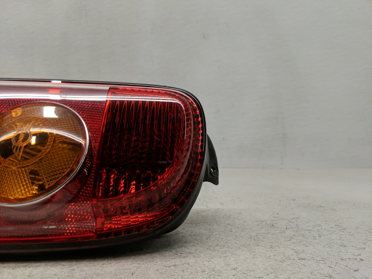 2009 Ford Club Tail Light Assembly Passenger Right OEM Fits Fits 2008 2010 OEM Used Auto Parts - Oemusedautoparts1.com