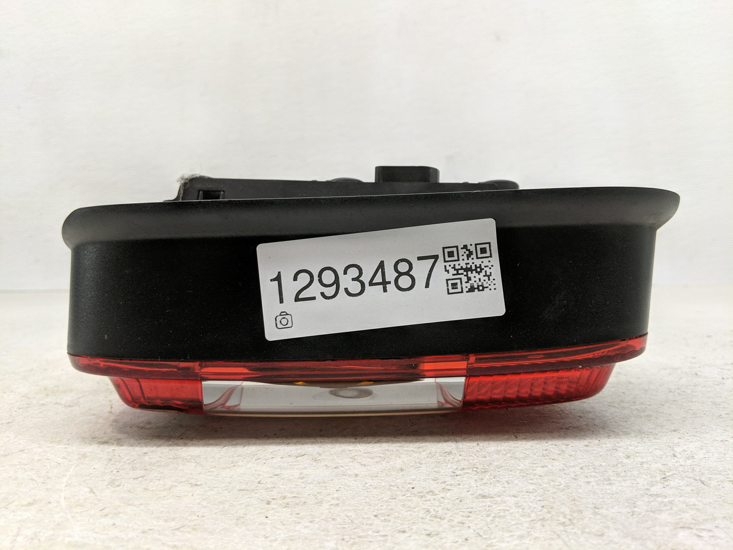 2009 Ford Club Tail Light Assembly Passenger Right OEM Fits Fits 2008 2010 OEM Used Auto Parts - Oemusedautoparts1.com