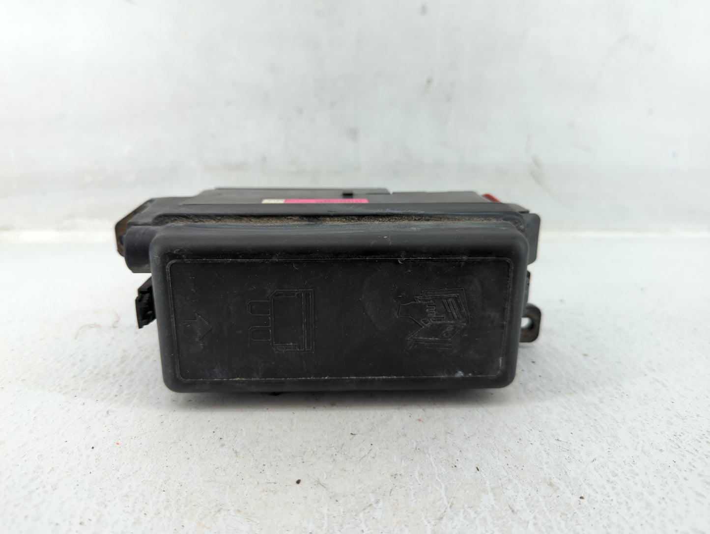 2009 Ford Club Fusebox Fuse Box Panel Relay Module P/N:17236010 Fits Fits 2008 OEM Used Auto Parts - Oemusedautoparts1.com
