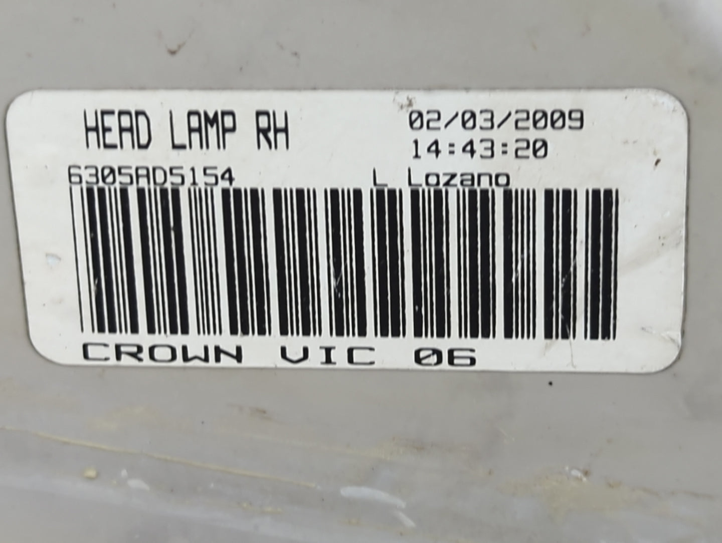 2003 Ford Crown Victoria Passenger Right Oem Head Light Headlight Lamp - Oemusedautoparts1.com
