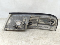 2001-2011 Ford Crown Victoria Passenger Right Oem Front Light Lamp - Oemusedautoparts1.com