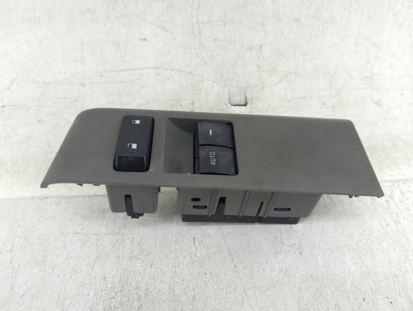 2009-2014 Ford E-150 Master Power Window Switch Replacement Driver Side Left P/N:8C3T-14540-ABW Fits OEM Used Auto Parts - O