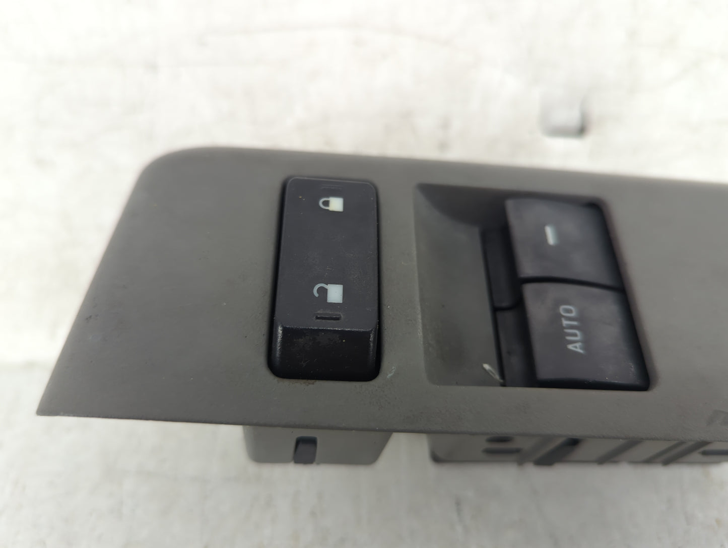 2009-2014 Ford E-150 Master Power Window Switch Replacement Driver Side Left P/N:8C3T-14540-ABW Fits OEM Used Auto Parts - O