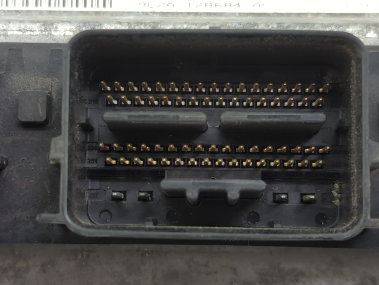 2009 Ford E-250 Econoline PCM Engine Control Computer ECU ECM PCU OEM P/N:9C2A-12A650-ARB 0 261 S05 167 Fits OEM Used Auto P