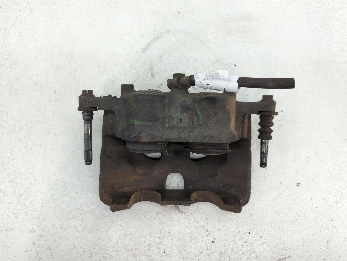 2009 Ford E-450 Econoline Super Duty Rear Driver Left Brake Caliper - Oemusedautoparts1.com