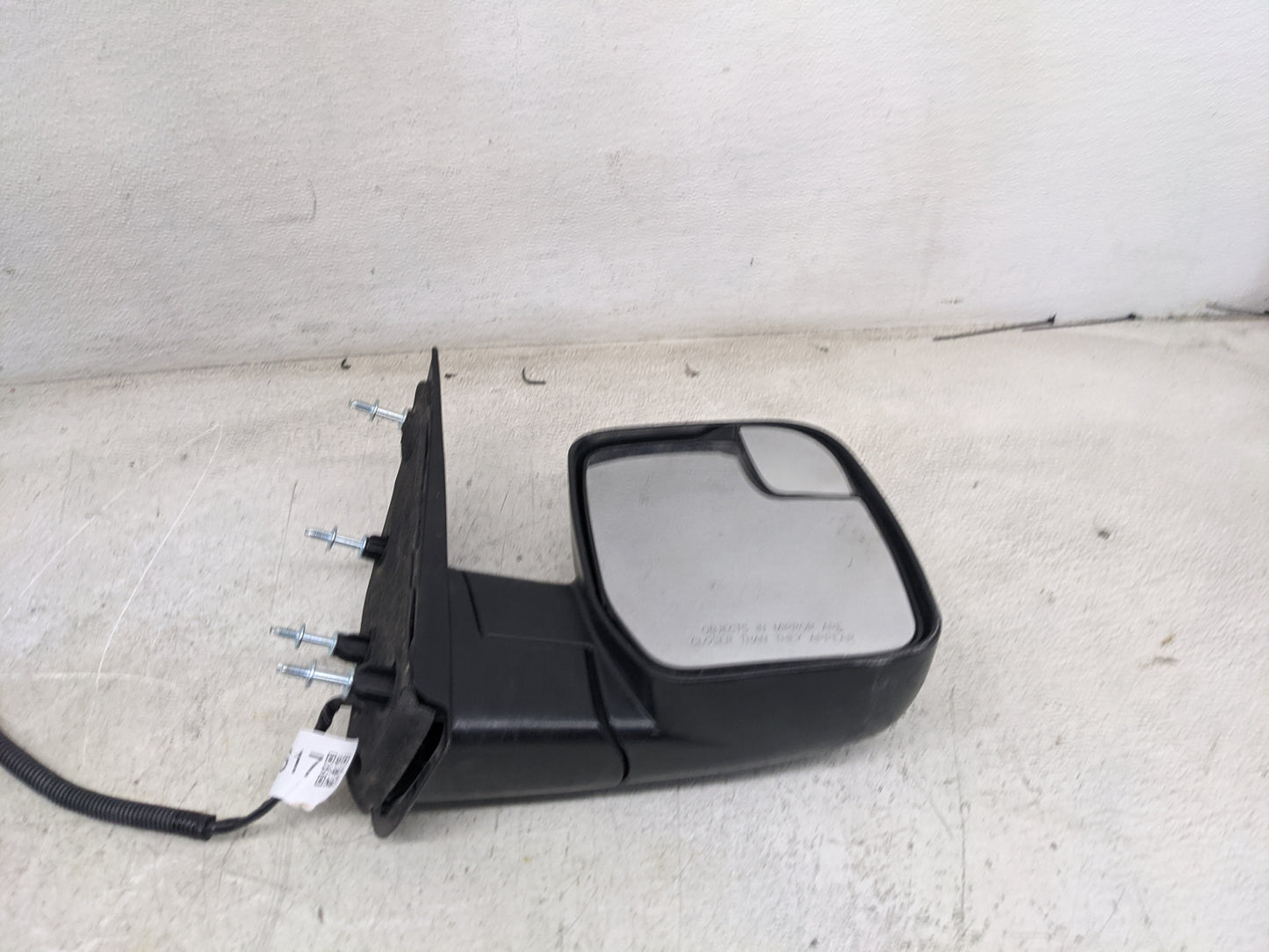 2009 Ford E-Series Passenger Side View Mirror - Right Door Mirror OEM Used - Oemusedautoparts1.com