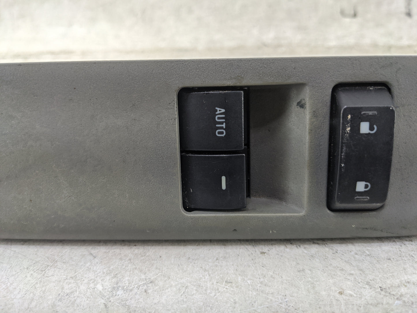2009 Ford E250 Master Power Window Switch Replacement Driver Side Left P/N:8C3T-14963-AAW SANDD4820AEP Fits OEM Used Auto Pa
