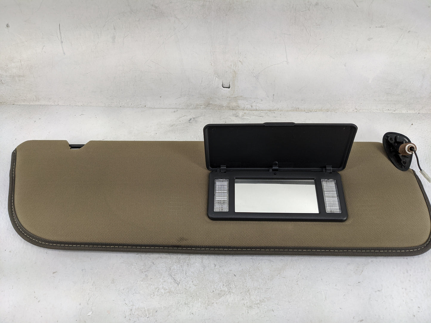 2009 Ford E250 Sun Visor Shade Replacement Passenger Right Mirror Fits Fits 2010 2011 2012 2013 2014 2015 2016 2017 2018 201