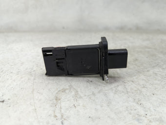compare product Ford E250 Mass Air Flow Meter Maf 1489744