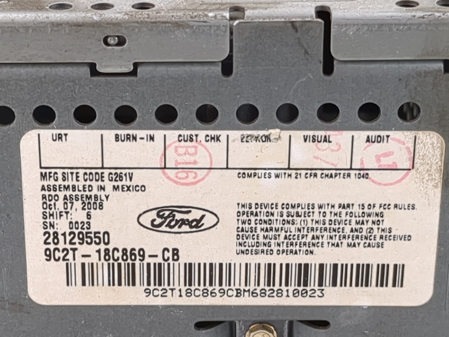 2009 Ford E350 Radio AM FM Cd Player Receiver Replacement P/N:9C2T-18C869-CB 28129550 Fits OEM Used Auto Parts - Oemusedauto