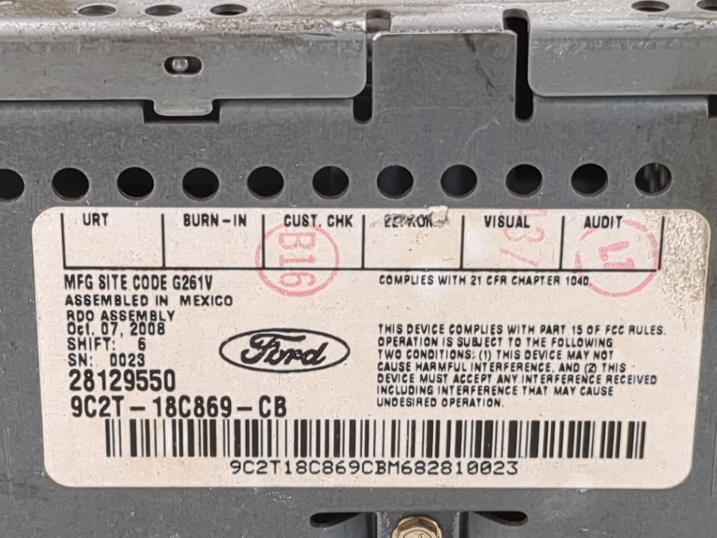 2009 Ford E350 Radio AM FM Cd Player Receiver Replacement P/N:9C2T-18C869-CB 28129550 Fits OEM Used Auto Parts - Oemusedauto
