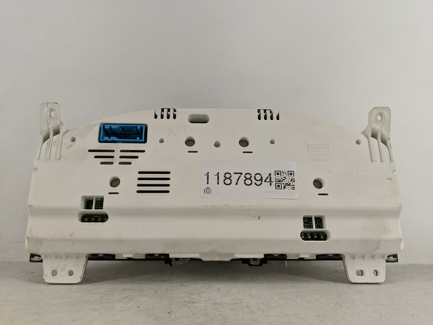 2008-2010 Ford Edge Instrument Cluster Speedometer Gauges P/N:9T4T-10849-CA Fits Fits 2008 2009 2010 OEM Used Auto Parts - O