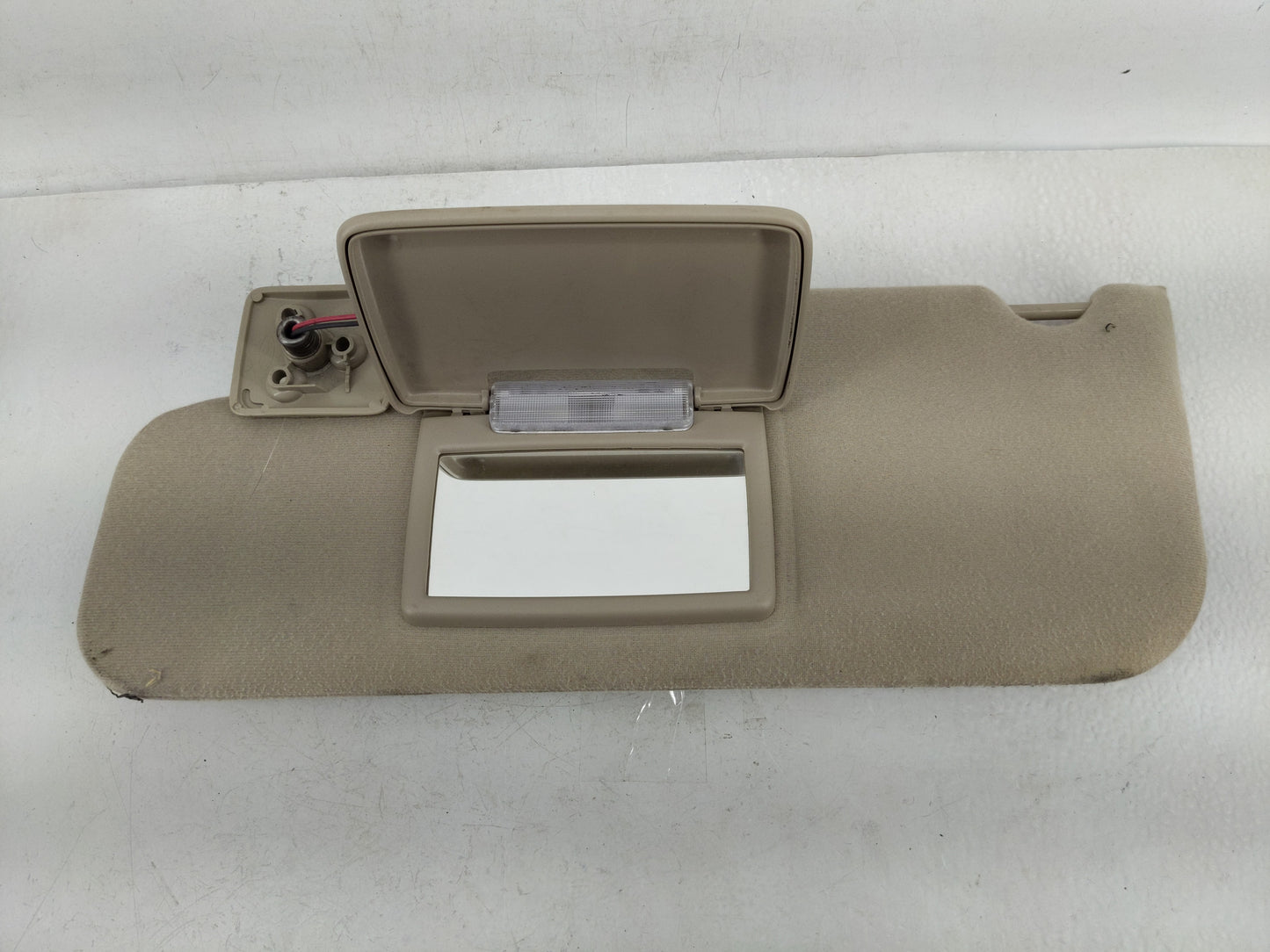 2007-2010 Ford Edge Sun Visor Shade Replacement Driver Left Mirror Fits Fits 2007 2008 2009 2010 OEM Used Auto Parts - Oemus