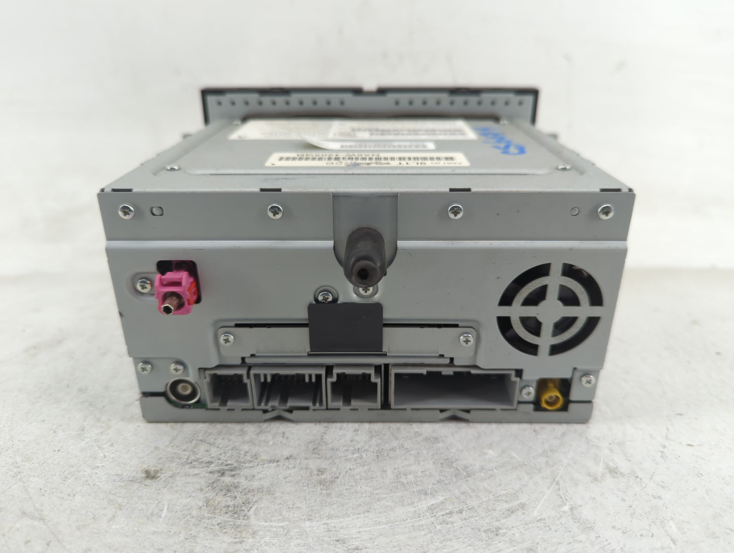 2009 Ford Edge Radio AM FM Cd Player Receiver Replacement P/N:9L1T-18K931-CC Fits Fits 2010 OEM Used Auto Parts - Oemusedaut