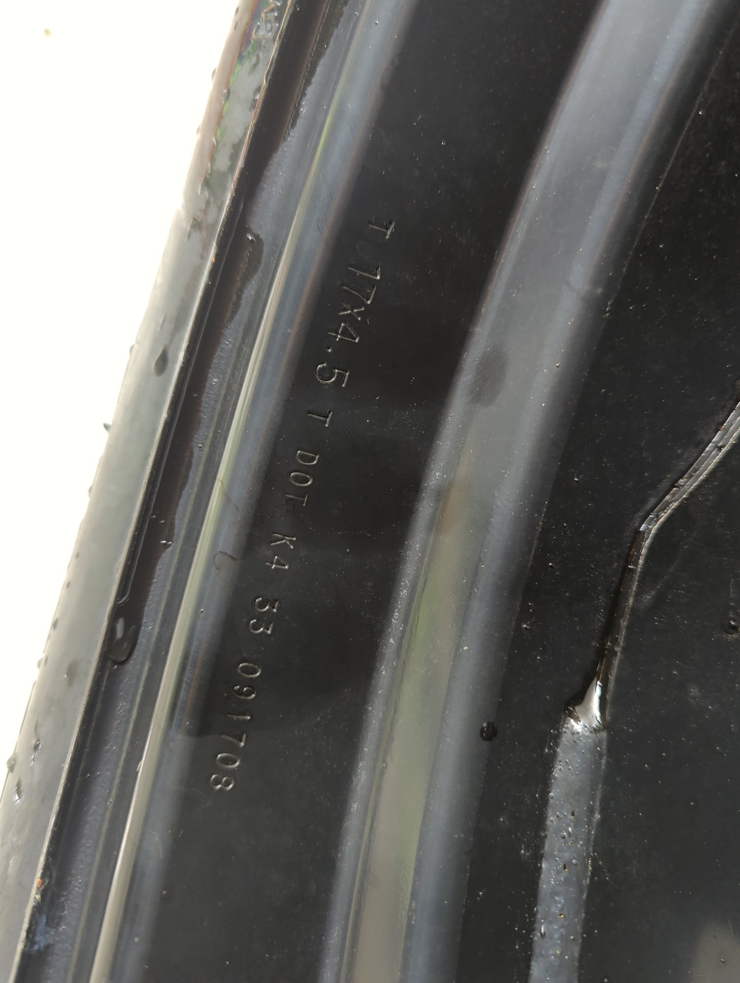 2009 Ford Edge Spare Donut Tire Wheel Rim Oem - Oemusedautoparts1.com