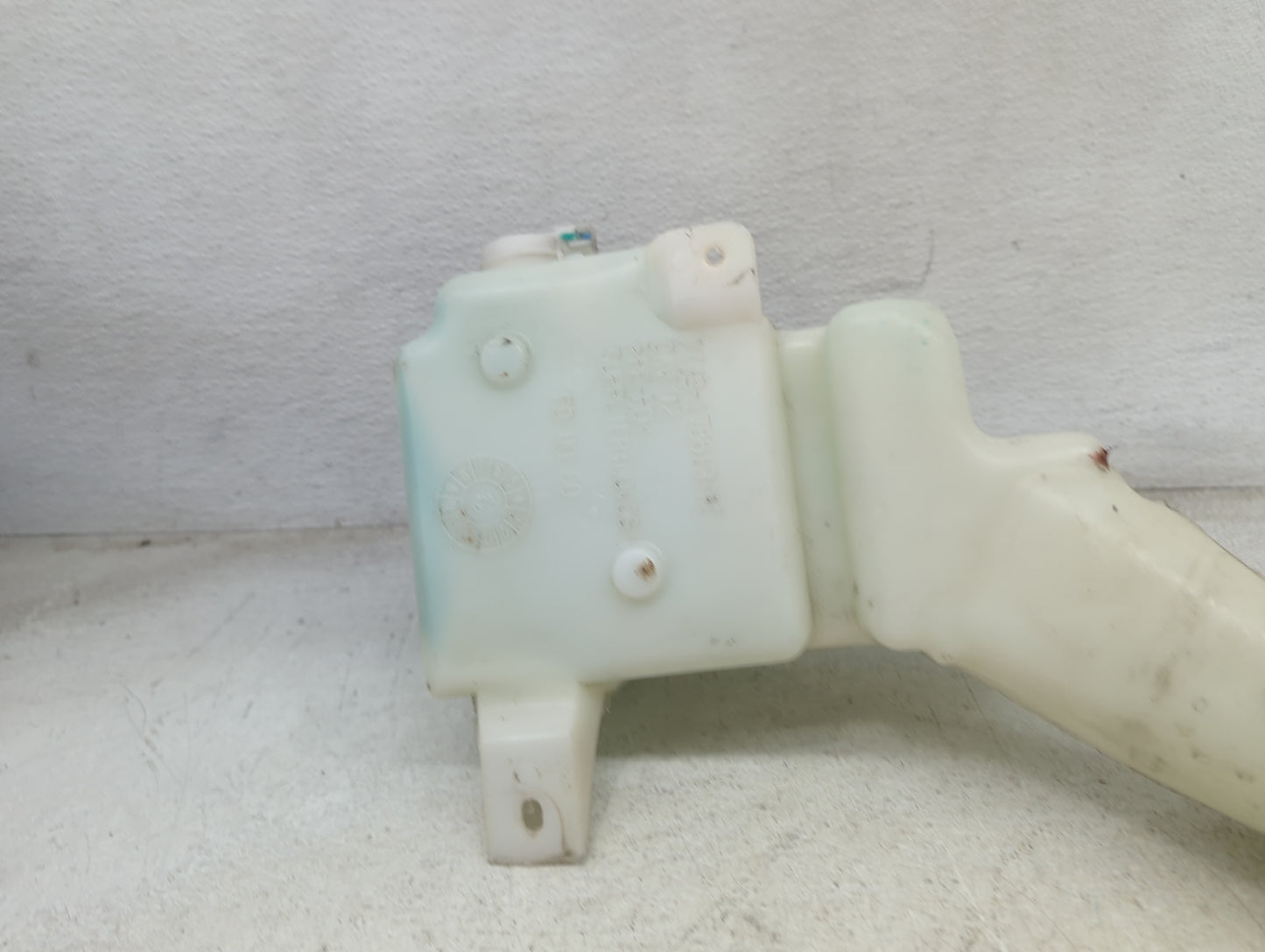 2007-2014 Ford Edge Windshield Washer Fluid Reservoir Bottle Oem 1473690 - Oemusedautoparts1.com
