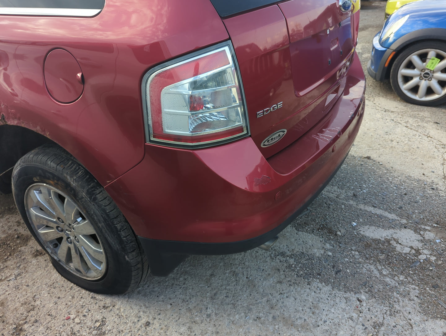 2007-2010 Ford Edge Rear Bumper Assembly Oem 5003698 - Oemusedautoparts1.com