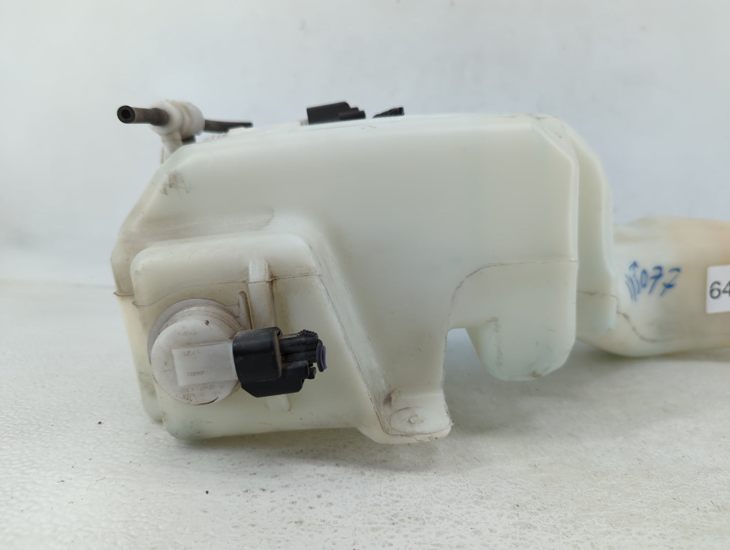2007-2014 Ford Edge Windshield Washer Fluid Reservoir Bottle Oem - Oemusedautoparts1.com