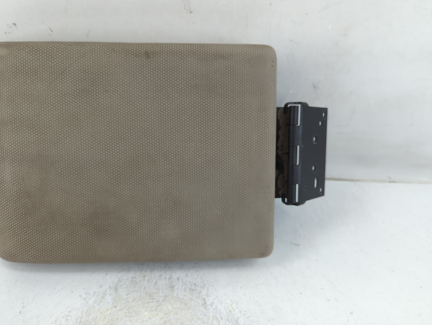 2009-2012 Ford Escape Center Console Armrest Cover Lid P/N:KF3036A001 Fits Fits 2009 2010 2011 2012 OEM Used Auto Parts - Oe