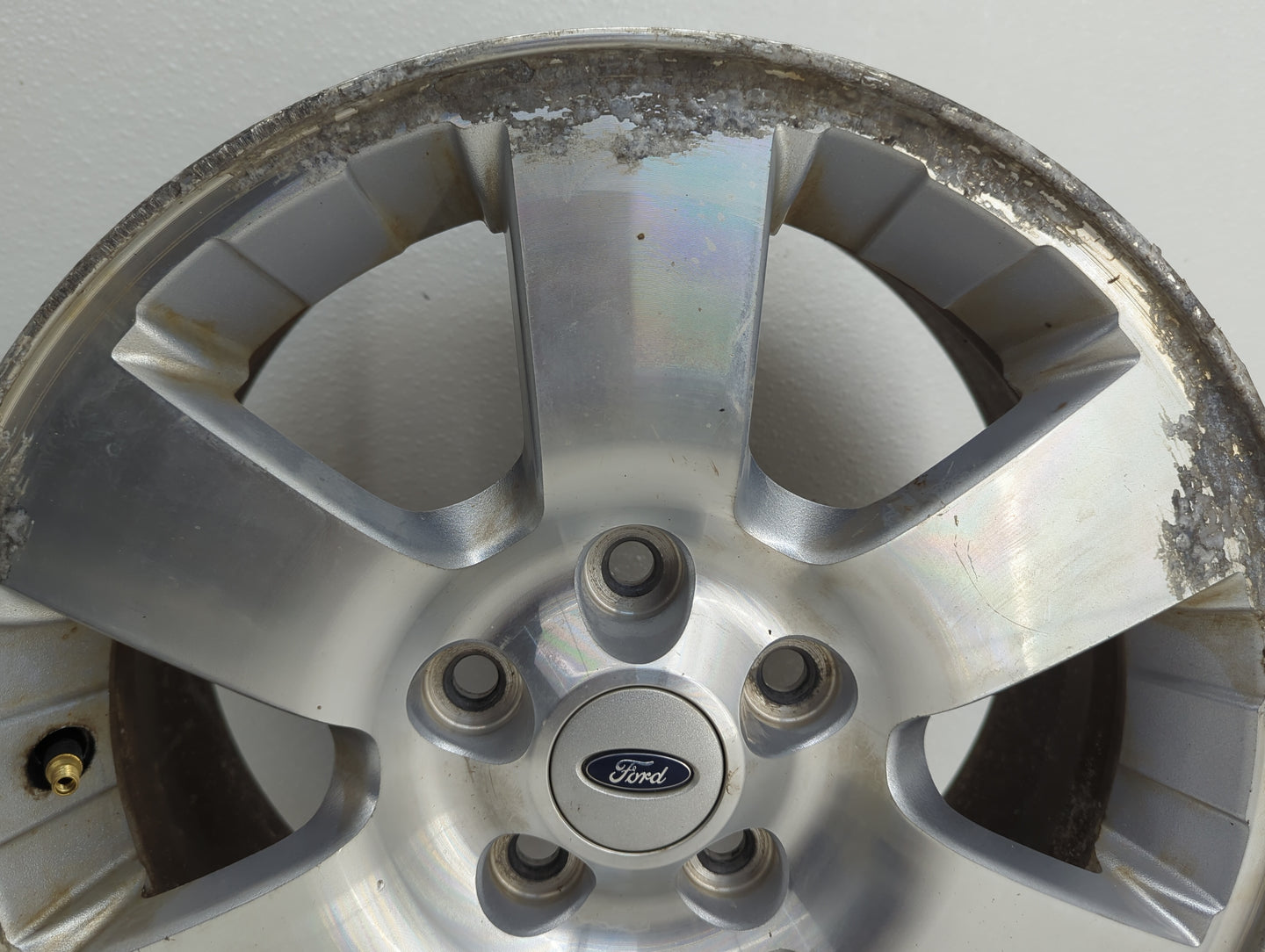 2008-2012 Ford Escape Oem Wheel Rim 1067120 - Oemusedautoparts1.com