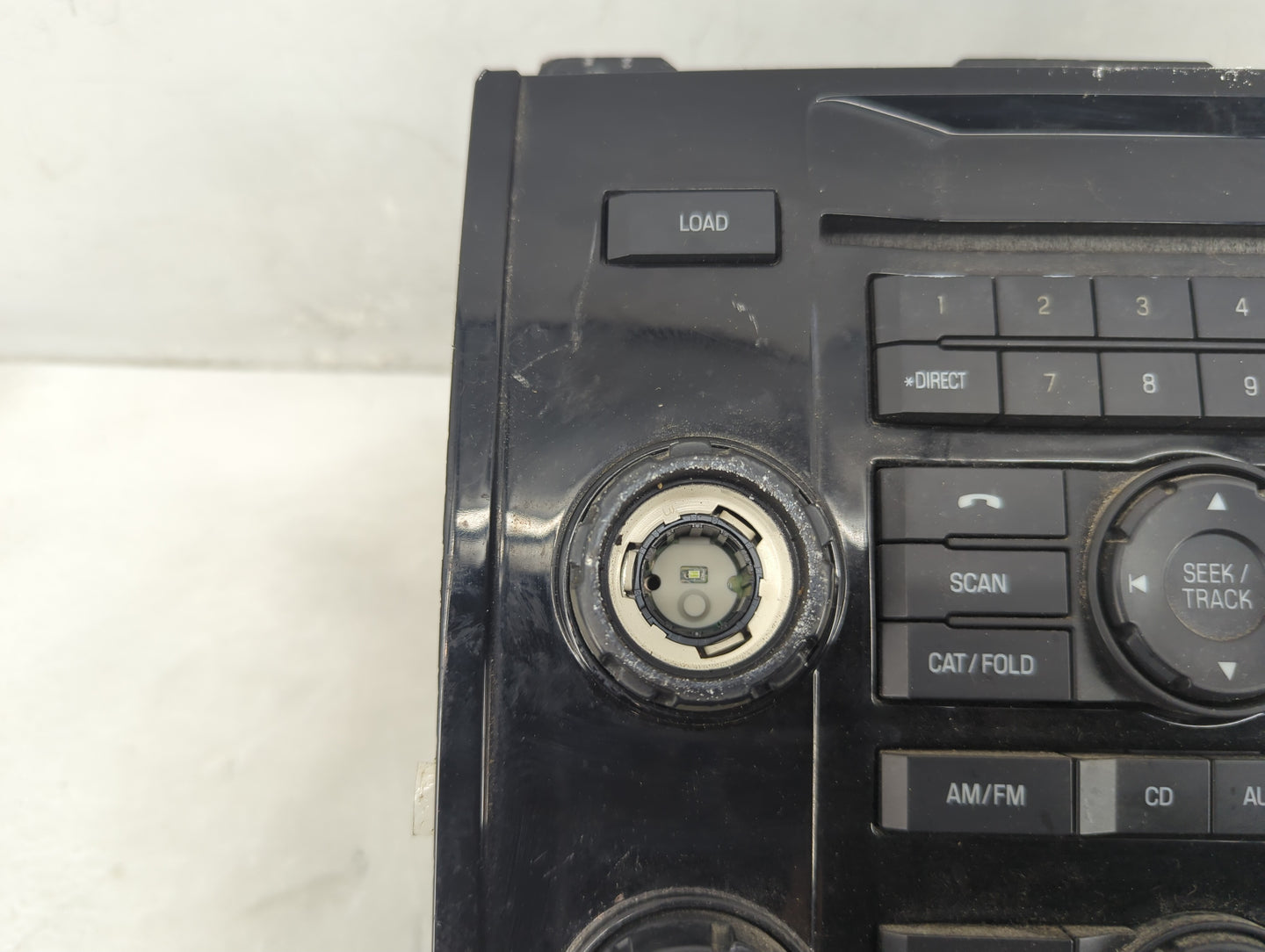 2009 Ford Escape Radio AM FM Cd Player Receiver Replacement P/N:9L8T-19C108-AB Fits OEM Used Auto Parts - Oemusedautoparts1.