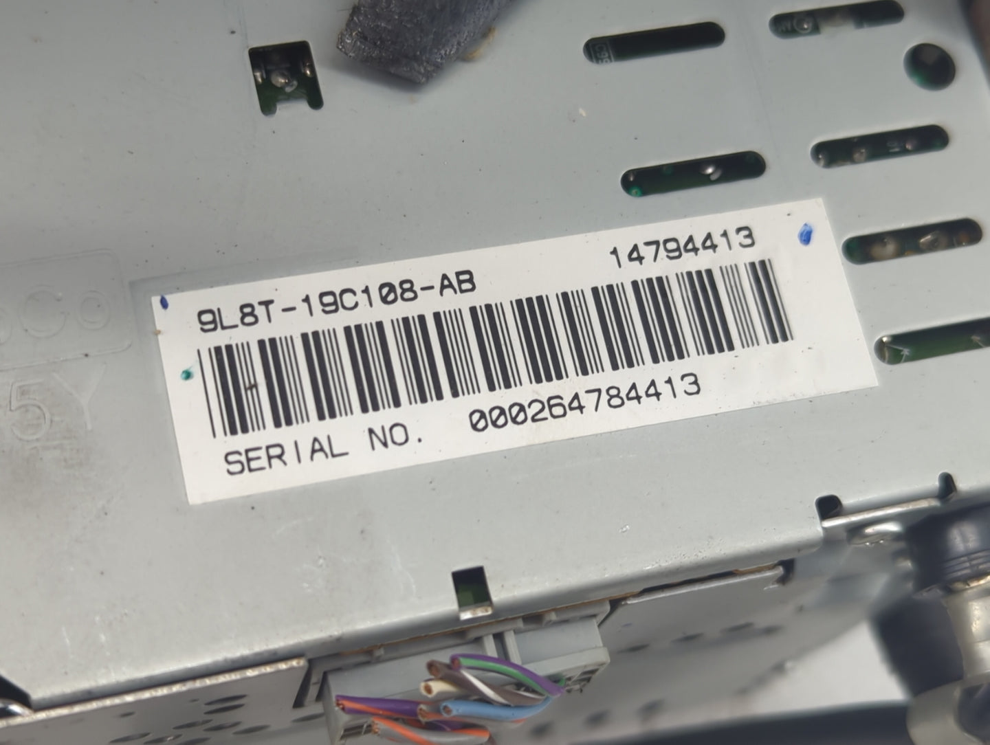 2009 Ford Escape Radio AM FM Cd Player Receiver Replacement P/N:9L8T-19C108-AB Fits OEM Used Auto Parts - Oemusedautoparts1.