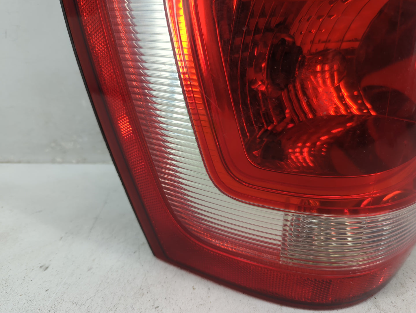 2008-2012 Ford Escape Tail Light Assembly Driver Left OEM Fits Fits 2008 2009 2010 2011 2012 OEM Used Auto Parts - Oemusedau