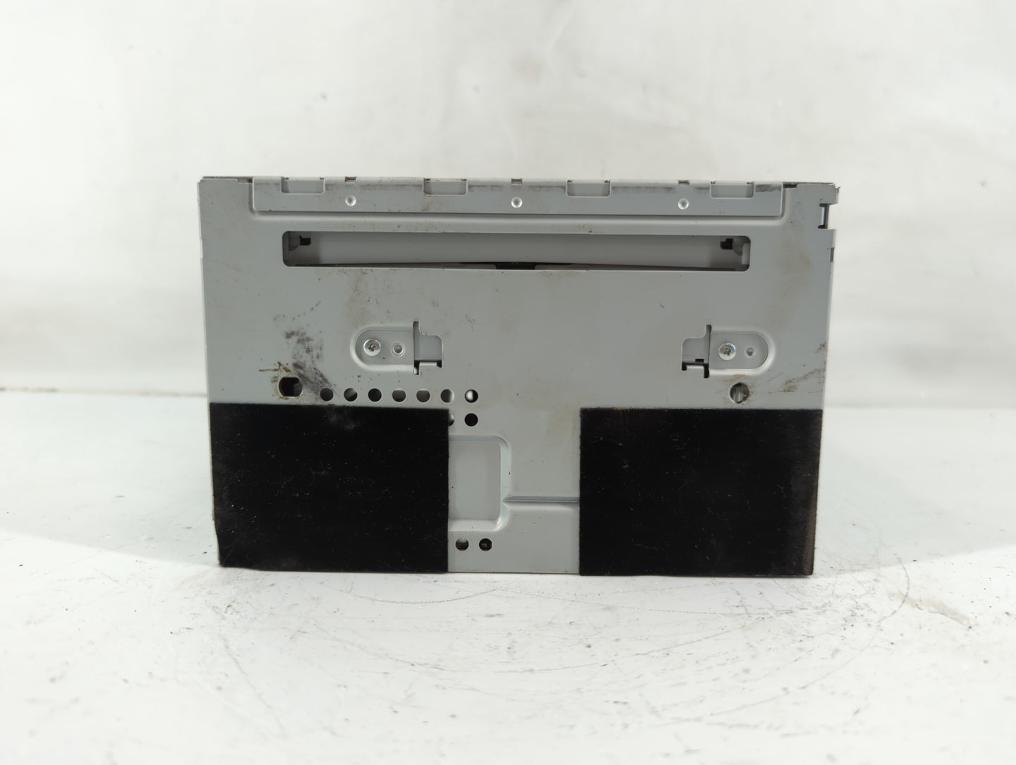 2009 Ford Escape Radio AM FM Cd Player Receiver Replacement P/N:9L8T-19C159-BB Fits OEM Used Auto Parts - Oemusedautoparts1.