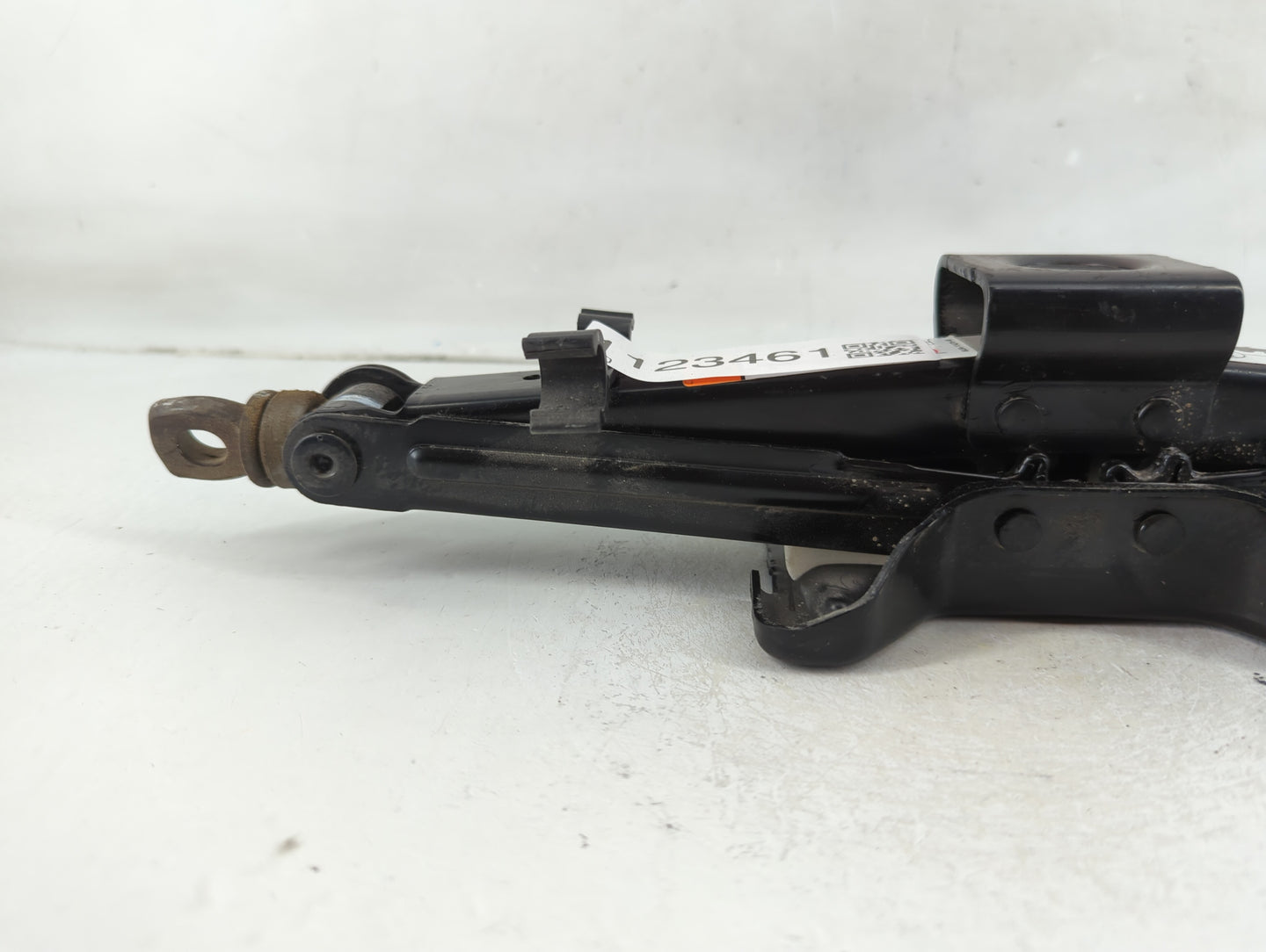 2009 Ford Escape Spare Scissor Car Jack - Oemusedautoparts1.com