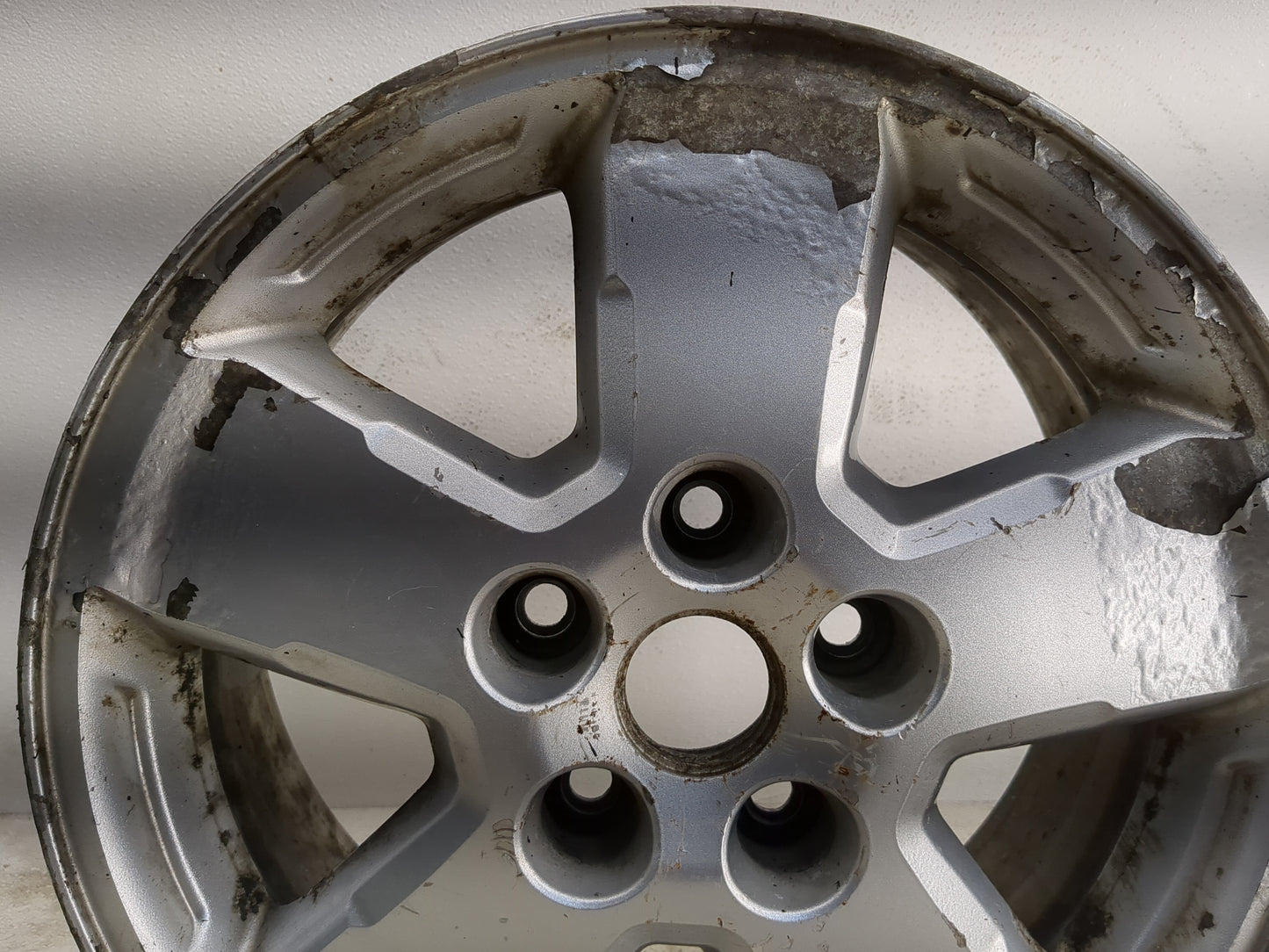 2008-2012 Ford Escape Oem Wheel Rim 1205040 - Oemusedautoparts1.com