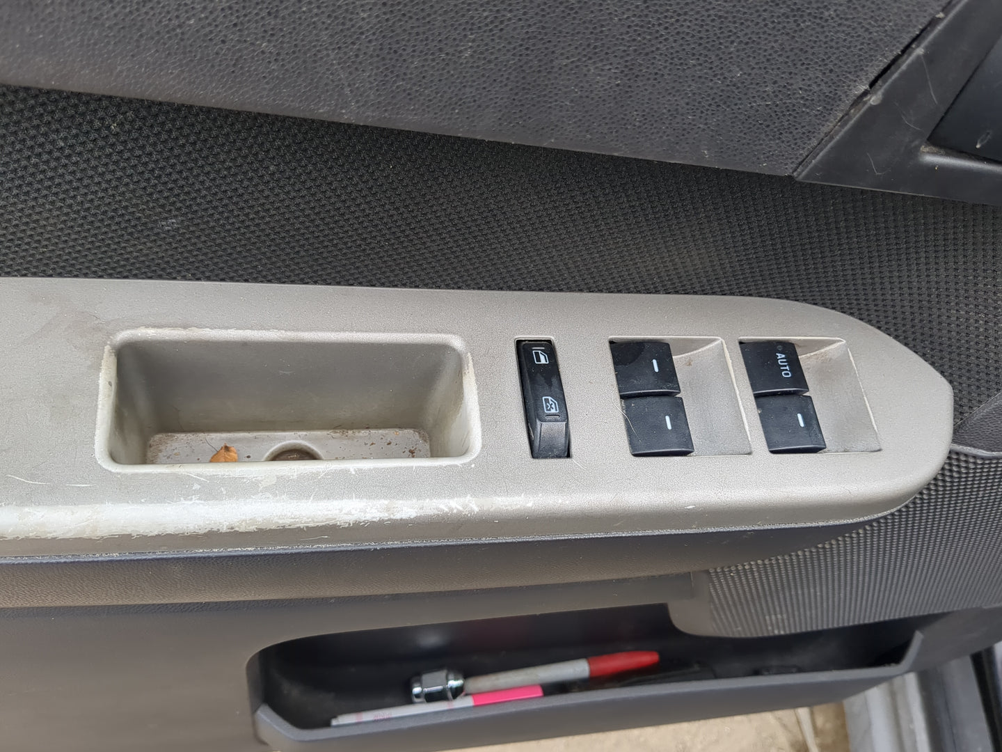 2008-2012 Ford Escape Master Power Window Switch Replacement Driver Side Left Fits Fits 2008 2009 2010 2011 2012 OEM Used Au