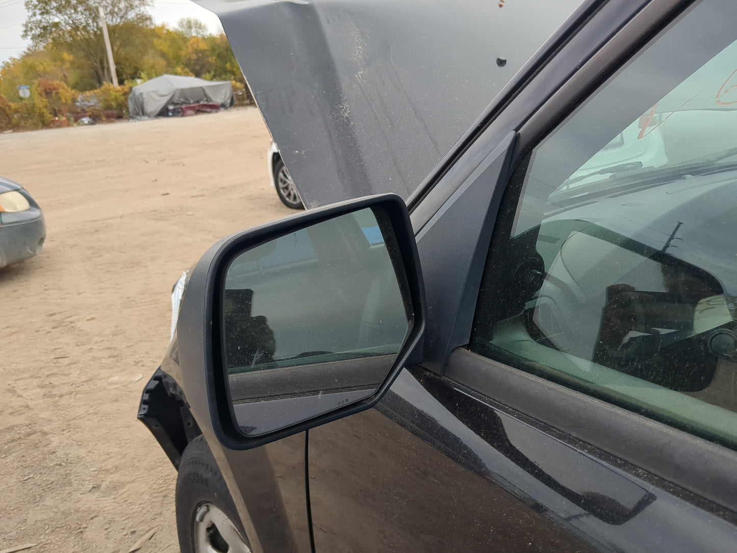 2008-2009 Ford Escape Driver Side View Mirror - Left Door Mirror OEM Used - Oemusedautoparts1.com