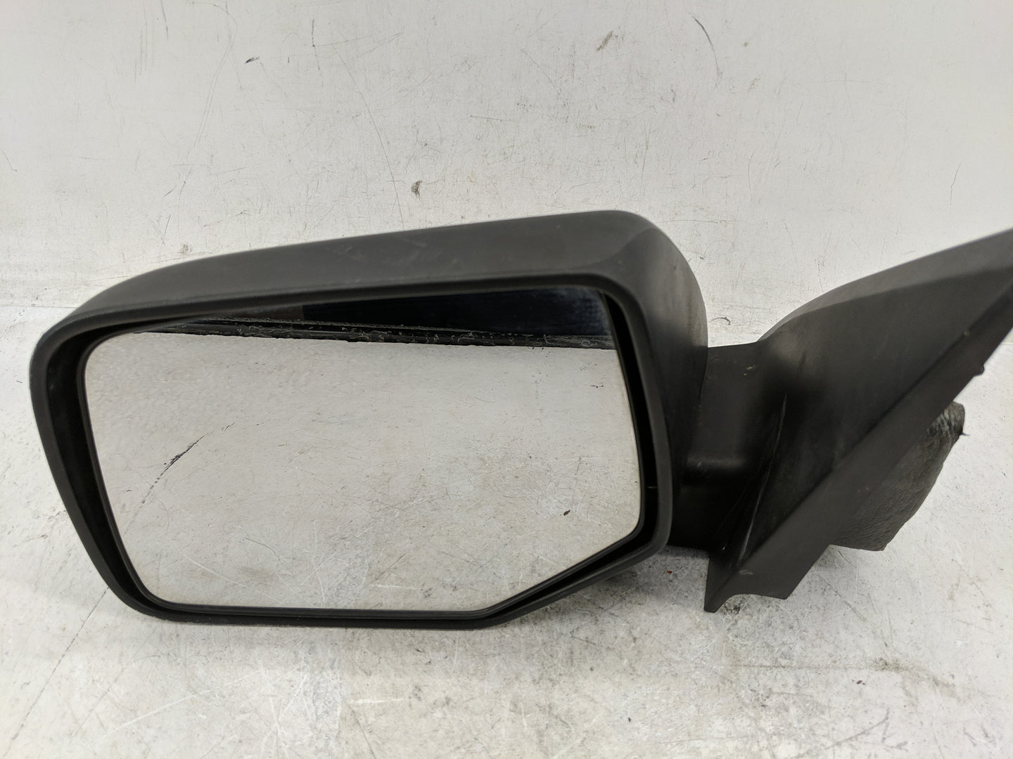 2008-2009 Ford Escape Side Mirror Replacement Driver Left View Door Mirror Fits Fits 2008 2009 OEM Used Auto Parts - Oemused