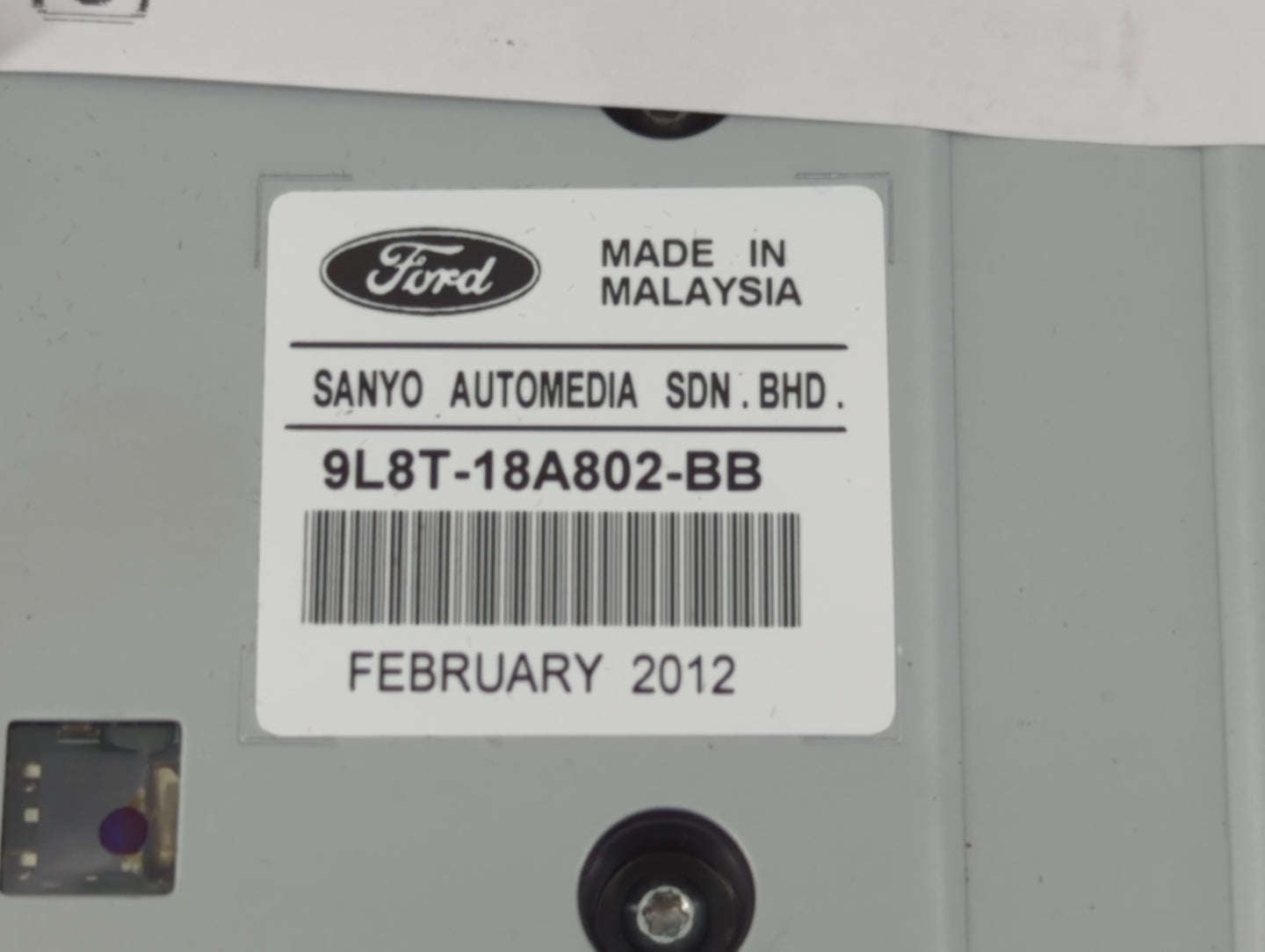2009-2012 Ford Escape Radio Control Panel - Oemusedautoparts1.com