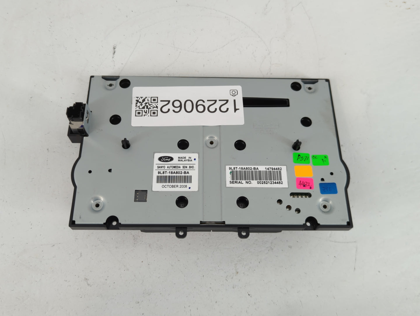 2009-2012 Ford Escape Radio AM FM Cd Player Receiver Replacement P/N:9L8T-18A802-BA Fits Fits 2009 2010 2011 2012 OEM Used A