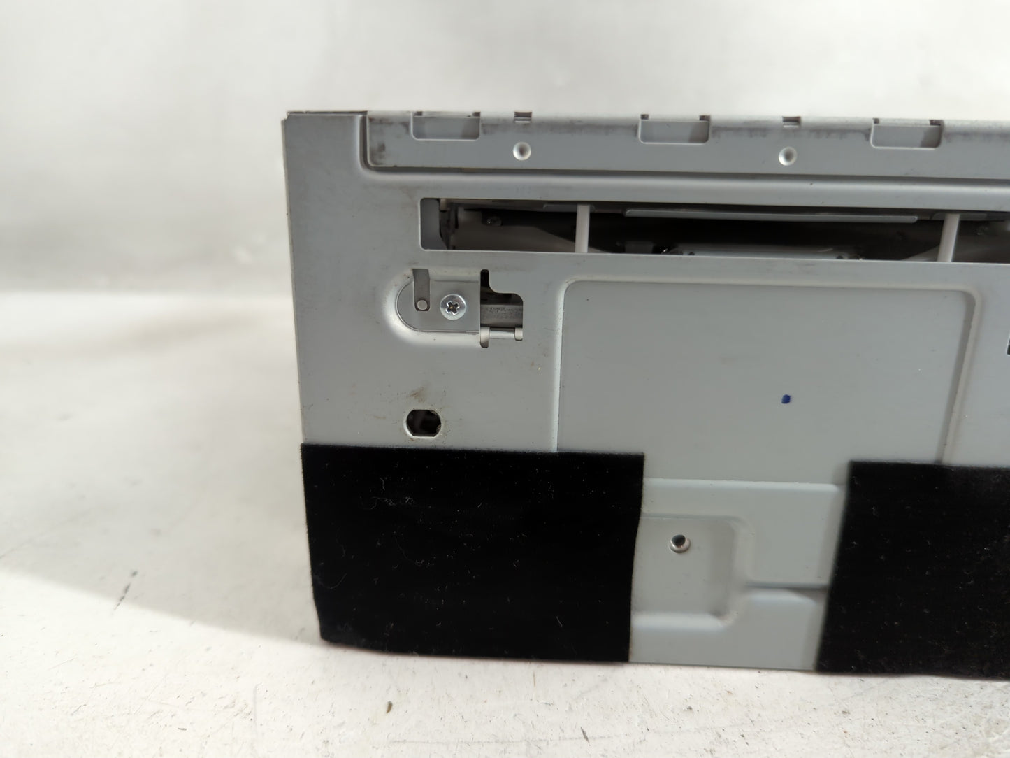 2009 Ford Escape Radio AM FM Cd Player Receiver Replacement P/N:9L8T-19C107-AB Fits OEM Used Auto Parts - Oemusedautoparts1.