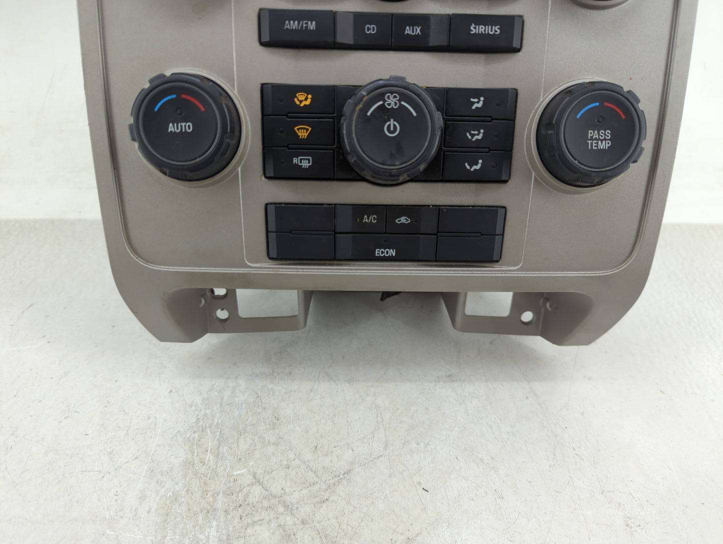 2008-2009 Ford Escape Radio AM FM Cd Player Receiver Replacement P/N:9L8T-19C157-BB Fits Fits 2008 2009 2010 OEM Used Auto P