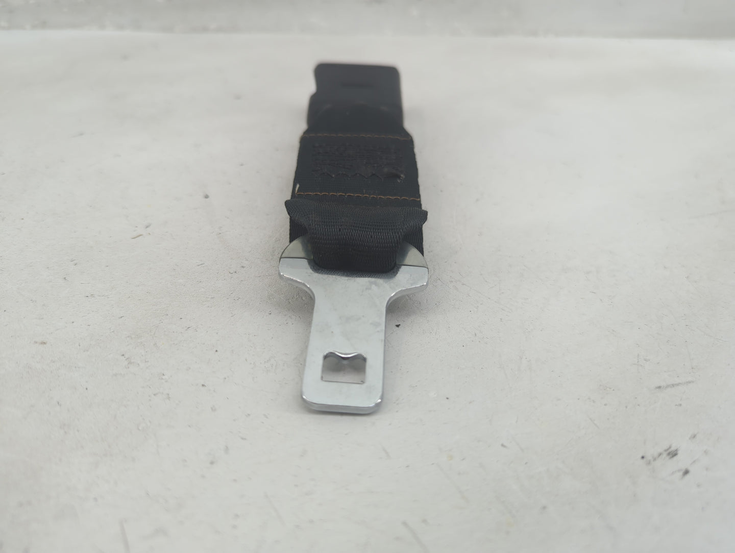 2008-2012 Ford Escape Driver Seatbelt Buckle 1415957 - Oemusedautoparts1.com