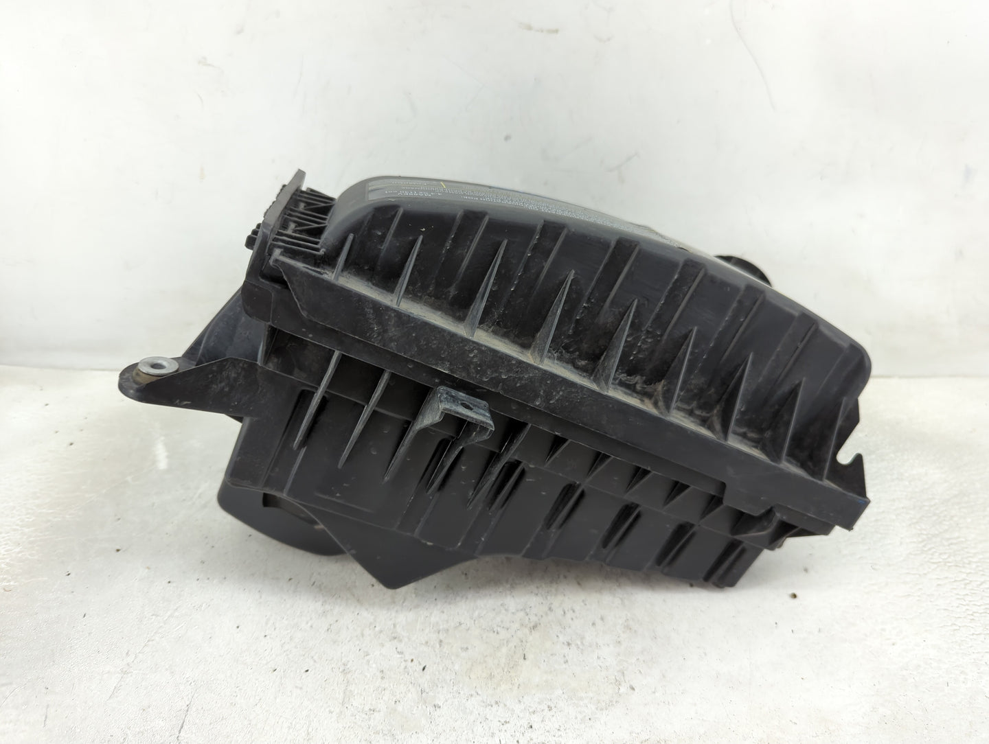 2008-2012 Ford Escape Air Cleaner Intake-duct Hose Tube - Oemusedautoparts1.com
