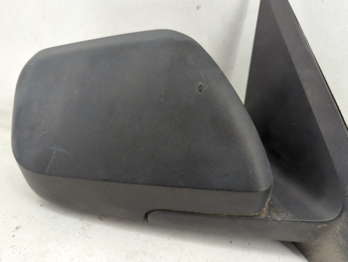 2008-2009 Ford Escape Passenger Side View Mirror - Right Door Mirror OEM Used - Oemusedautoparts1.com