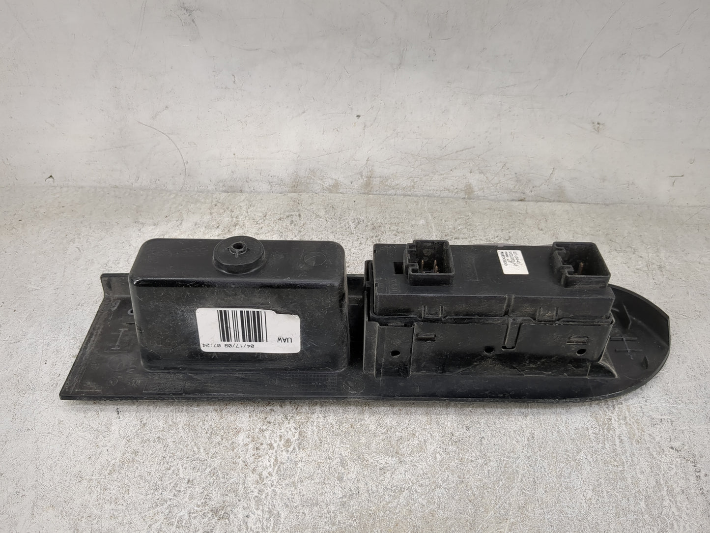 2008-2012 Ford Escape Master Power Window Switch Replacement Driver Side Left P/N:8L8T-14540-ACW Fits OEM Used Auto Parts - 