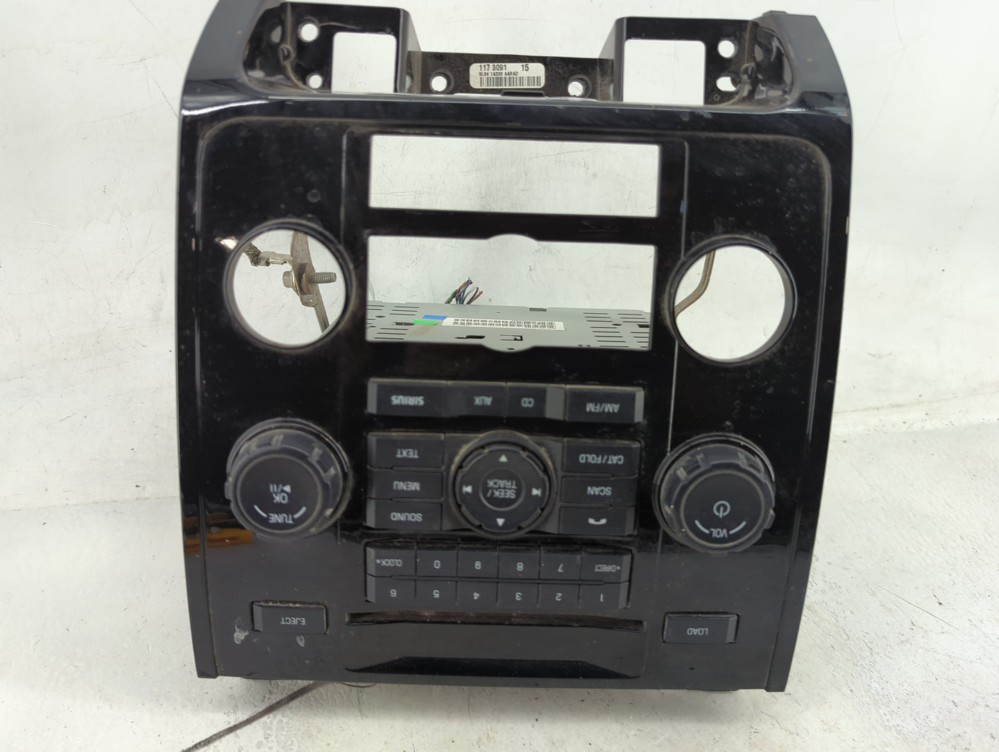 2009 Ford Escape Radio AM FM Cd Player Receiver Replacement P/N:9L8T-19C169-BB Fits OEM Used Auto Parts - Oemusedautoparts1.